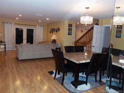 3300 Orinoco Ln, Margate, FL 33063 photo 3