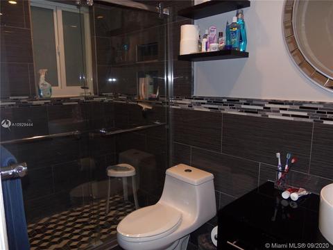 3300 Orinoco Ln, Margate, FL 33063 photo 10