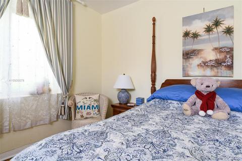 8927 Garland Ave, Surfside, FL 33154 photo 25