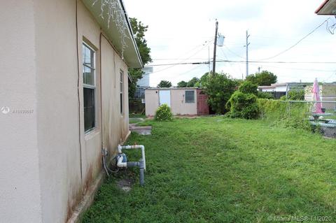 1010 E 6th Ct, Hialeah, FL 33010 photo 22
