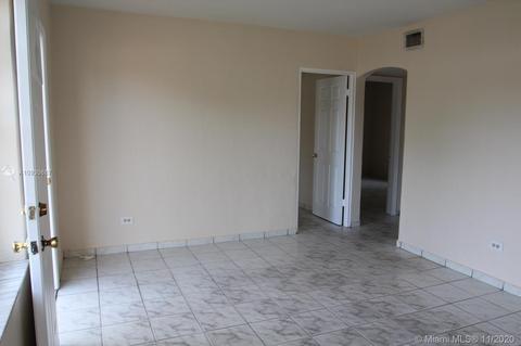 1010 E 6th Ct, Hialeah, FL 33010 photo 8