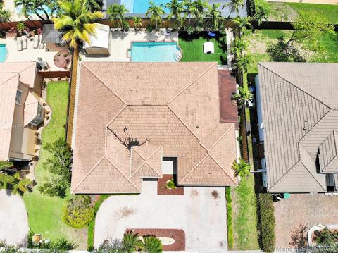 16343 NW 77th Path, Miami Lakes, FL 33016 photo 4