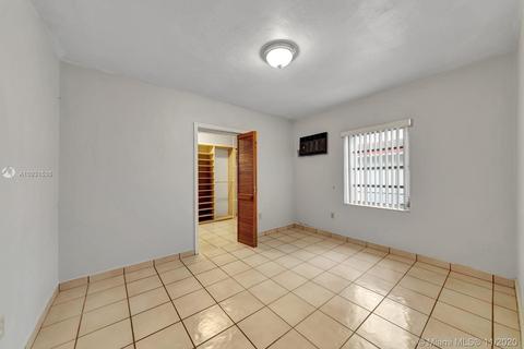 582 E 15th St, Hialeah, FL 33010 photo 33