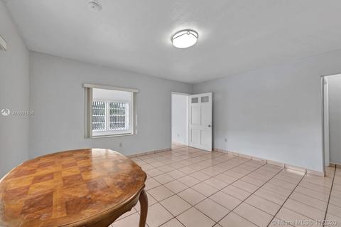 582 E 15th St, Hialeah, FL 33010 photo 40
