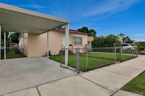 582 E 15th St, Hialeah, FL 33010 photo 4