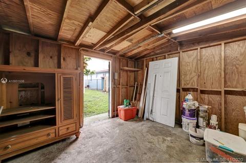 582 E 15th St, Hialeah, FL 33010 photo 47