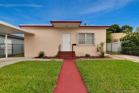 582 E 15th St, Hialeah, FL 33010 photo 2