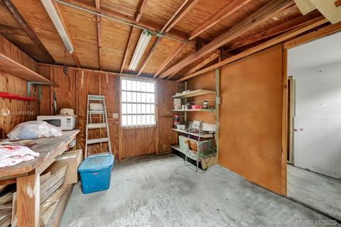 582 E 15th St, Hialeah, FL 33010 photo 45