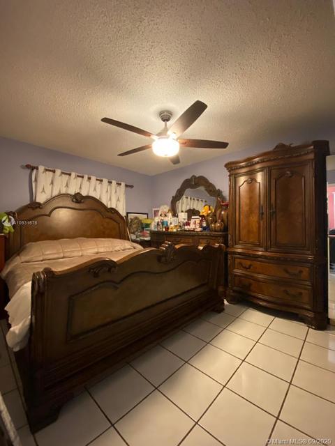 2123 W 55th St, Hialeah, FL 33016 photo 9