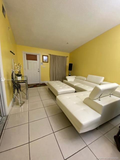 2123 W 55th St, Hialeah, FL 33016 photo 5