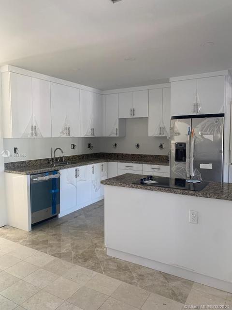 131 Harbor Dr, Key Biscayne, FL 33149 photo 12