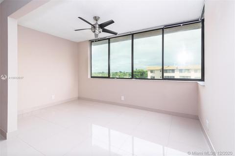 8030 Hampton Blvd #512, North Lauderdale, FL 33068 photo 5