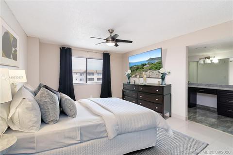 8030 Hampton Blvd #512, North Lauderdale, FL 33068 photo 3