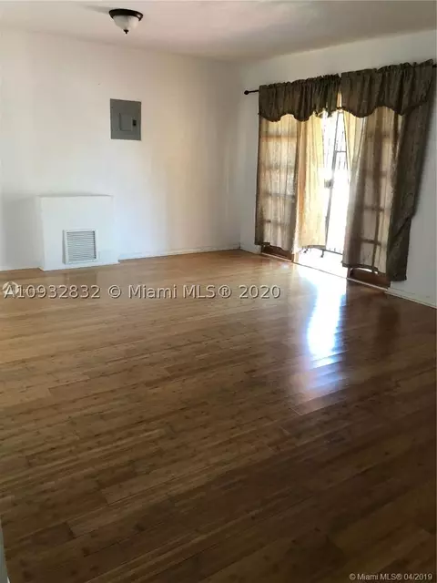 5195 E 4th Ave, Hialeah, FL 33013 photo 27