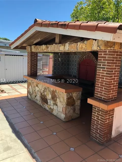 5195 E 4th Ave, Hialeah, FL 33013 photo 19