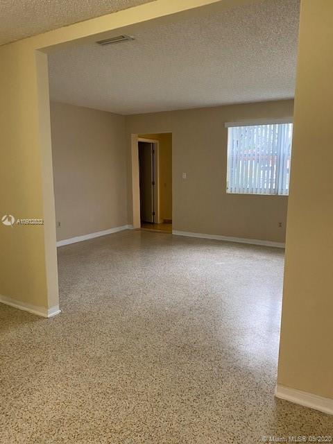 5195 E 4th Ave, Hialeah, FL 33013 photo 5