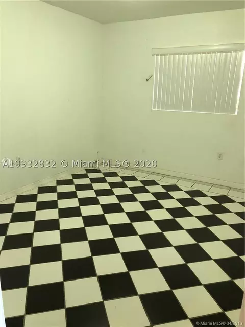 5195 E 4th Ave, Hialeah, FL 33013 photo 22