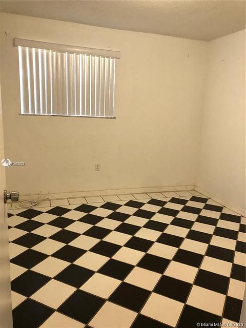 5195 E 4th Ave, Hialeah, FL 33013 photo 20
