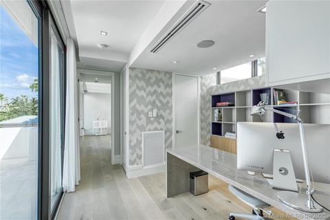151 Buttonwood Dr, Key Biscayne, FL 33149 photo 12