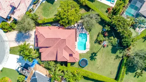 1232 Iris Ct, Weston, FL 33326 photo 6