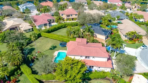 1232 Iris Ct, Weston, FL 33326 photo 8
