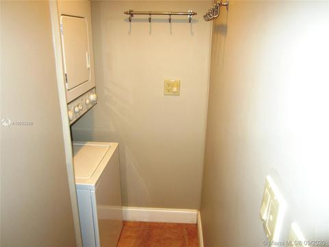 9140 Abbott Ave, Surfside, FL 33154 photo 14
