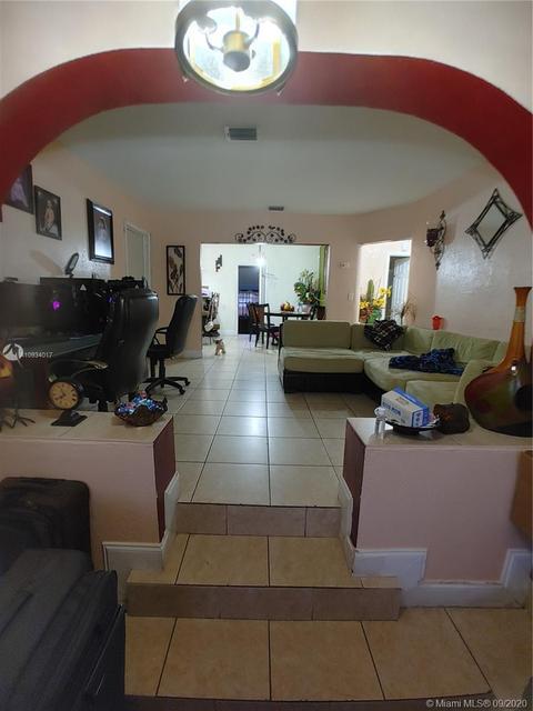167 E 51st Pl, Hialeah, FL 33013 photo 8