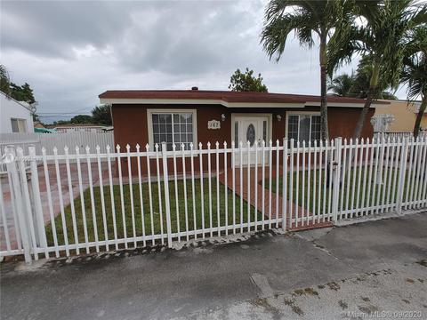 167 E 51st Pl, Hialeah, FL 33013 photo 2