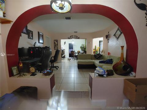 167 E 51st Pl, Hialeah, FL 33013 photo 11