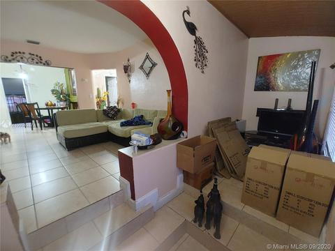 167 E 51st Pl, Hialeah, FL 33013 photo 9