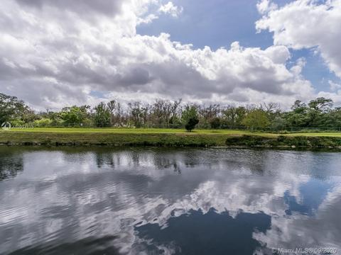 204 E Hemingway Cir, Margate, FL 33063 photo 52