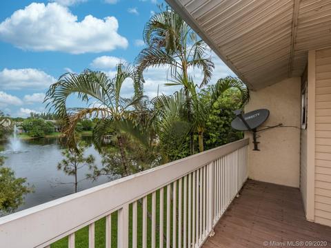 204 E Hemingway Cir, Margate, FL 33063 photo 37