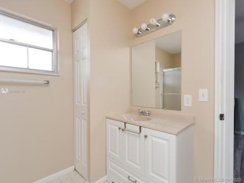 204 E Hemingway Cir, Margate, FL 33063 photo 30