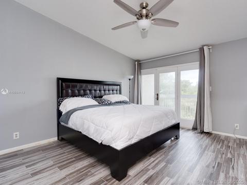 204 E Hemingway Cir, Margate, FL 33063 photo 31