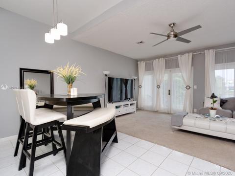 204 E Hemingway Cir, Margate, FL 33063 photo 17