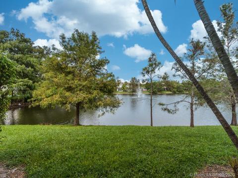 204 E Hemingway Cir, Margate, FL 33063 photo 41
