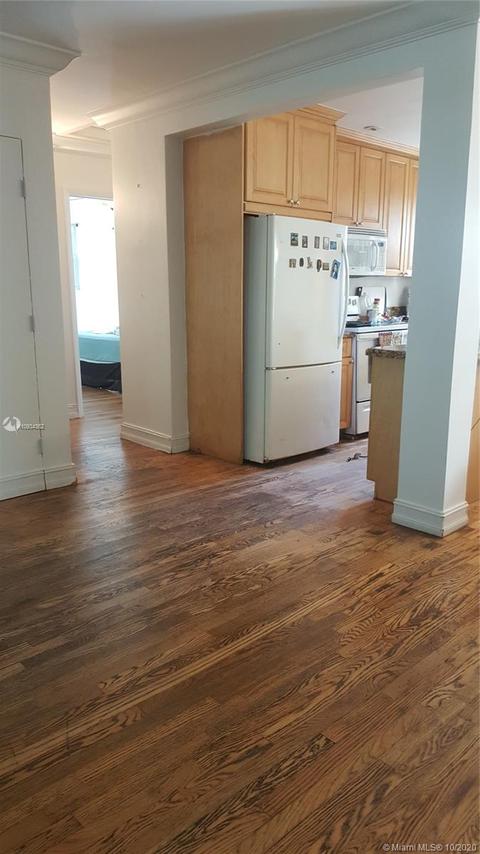 140 NE 171st Ter, North Miami Beach, FL 33162 photo 10