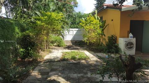 140 NE 171st Ter, North Miami Beach, FL 33162 photo 17