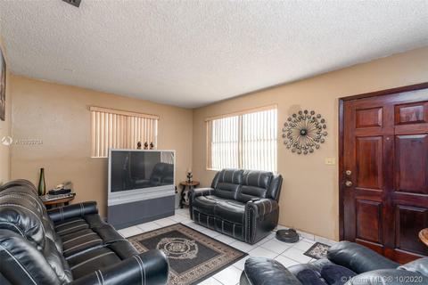 825 E 26th St, Hialeah, FL 33013 photo 7