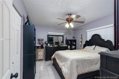 825 E 26th St, Hialeah, FL 33013 photo 15