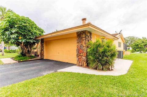 14600 Dade Pine Ave, Miami Lakes, FL 33014 photo 8