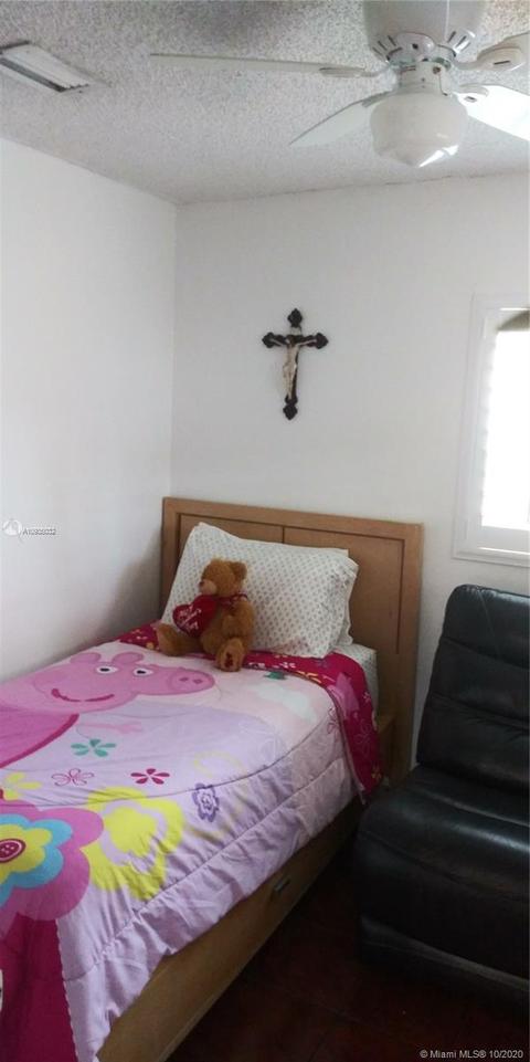 634 E 20th St, Hialeah, FL 33013 photo 24
