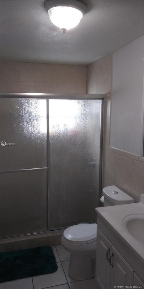 634 E 20th St, Hialeah, FL 33013 photo 19
