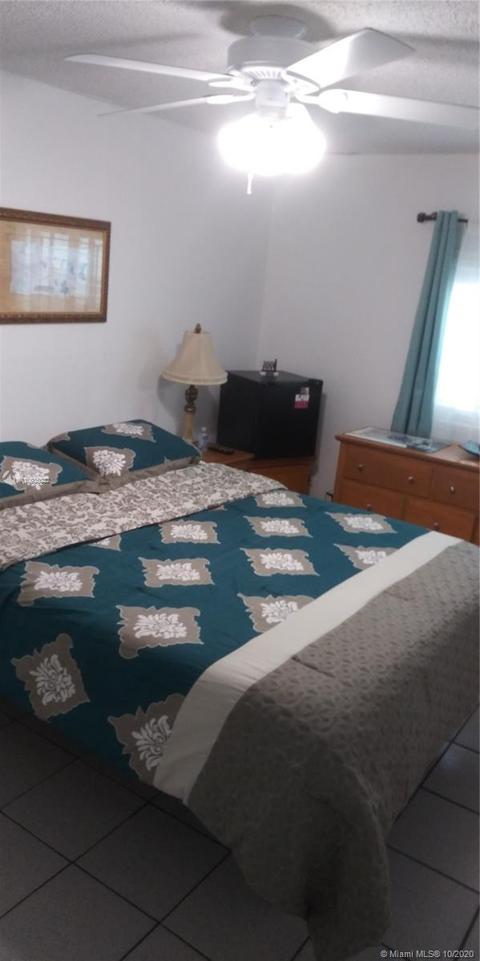 634 E 20th St, Hialeah, FL 33013 photo 20