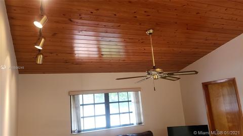 190 E 11th St, Hialeah, FL 33010 photo 9