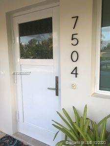 7504 SW 29th St, Miami, FL 33155 photo 3