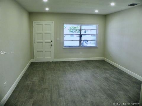 Undisclosed, Hialeah, FL 33010 photo 5
