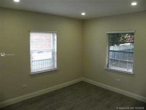 Undisclosed, Hialeah, FL 33010 photo 13