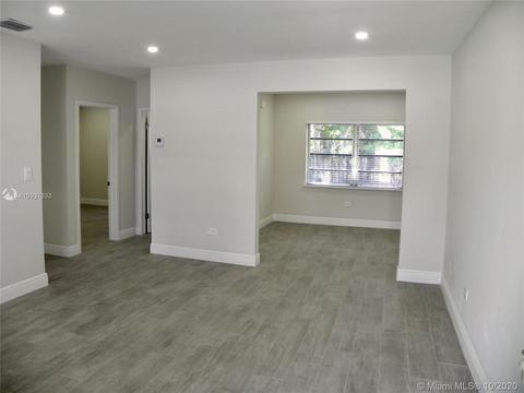 Undisclosed, Hialeah, FL 33010 photo 4