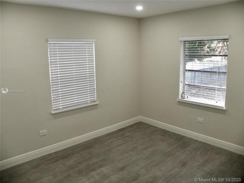 Undisclosed, Hialeah, FL 33010 photo 12
